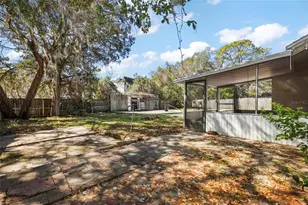 1301 N Shore Dr, Leesburg, FL 34748 - Photo 23