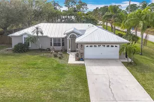 2686 SW Fairgreen Rd, Port Saint Lucie, FL 34987 - Photo 35