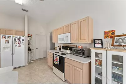 3009 Batally Court, The Villages, FL 32162 - Photo 17