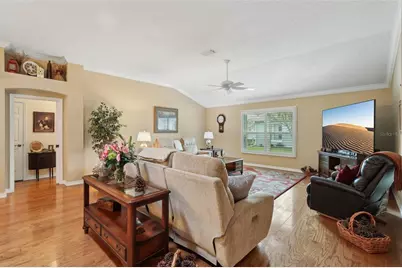 610 Espana Street, The Villages, FL 32159 - Photo 9