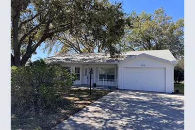 25527 Oak Alley, Leesburg, FL 34748 - Photo 1