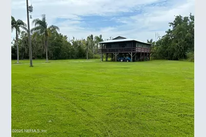 6001 Bird Island Drive, Lady Lake, FL 32159 - Photo 9
