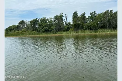 6001 Bird Island Drive, Lady Lake, FL 32159 - Photo 1