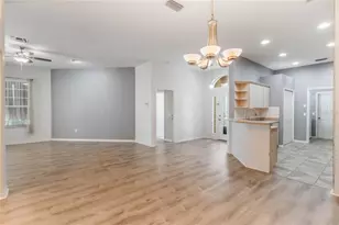 6200 Topsail Rd, Lady Lake, FL 32159 - Photo 5