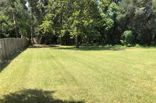 136 S Commercial St, Coleman, FL 33521 - Photo 5