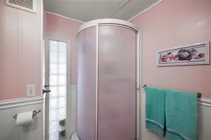 668 Lori Dr, Leesburg, FL 34788 - Photo 23