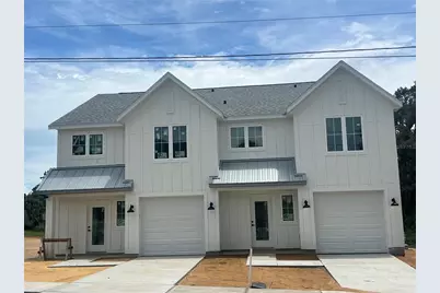 650 E Liberty Avenue, Mount Dora, FL 32757 - Photo 1