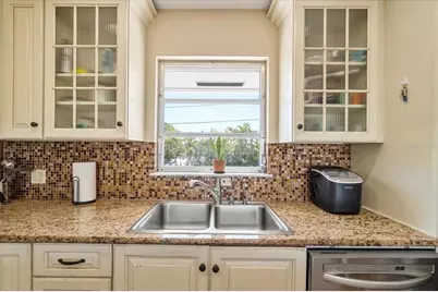 29051 Magnolia Lane, Big Pine Key, FL 33043 - Photo 9