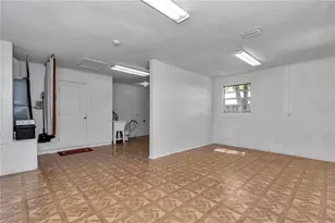 12180 SW Hwy 200, Dunnellon, FL 34432 - Photo 9