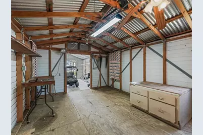 2376 Cr 444, Lake Panasoffkee, FL 33538 - Photo 53