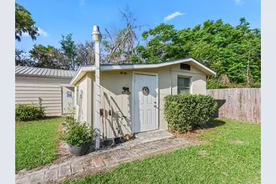 2376 Cr 444, Lake Panasoffkee, FL 33538 - Photo 41