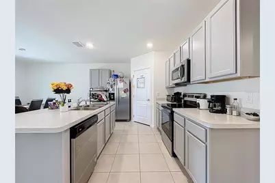 1828 Henin Circle, Tavares, FL 32778 - Photo 7