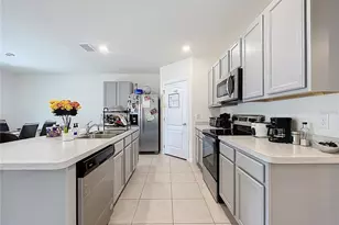 1828 Henin Cir, Tavares, FL 32778 - Photo 7