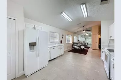 3684 Eversholt Street, Clermont, FL 34711 - Photo 5