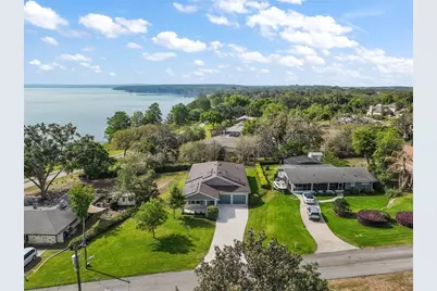 137 E Palmetto Avenue, Howey in the Hills, FL 34737 - Photo 29