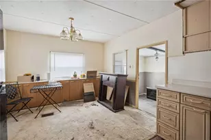 2072 NW 10th Terrace, Lake Panasoffkee, FL 33538 - Photo 25