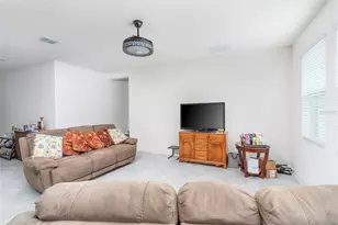 853 Laurel Vw Wy, Groveland, FL 34736 - Photo 5