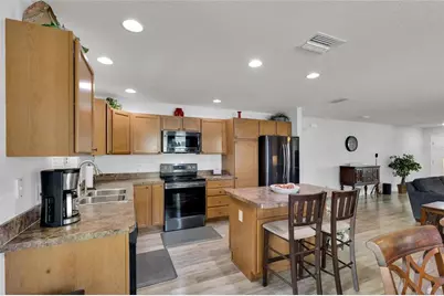 3203 Islawild Way, The Villages, FL 32163 - Photo 11