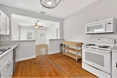 57 N Orange Avenue, Umatilla, FL 32784 - Photo 21