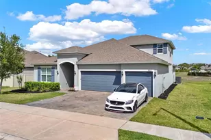 533 Avila Pl, Howey in the Hills, FL 34737 - Photo 3