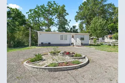214 Morningside Avenue, Lady Lake, FL 32159 - Photo 1