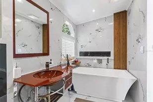 214 Morningside Ave, Lady Lake, FL 32159 - Photo 17