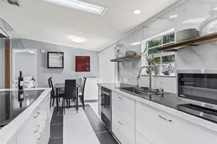 214 Morningside Ave, Lady Lake, FL 32159 - Photo 13