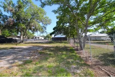 114 W Myers Boulevard, Mascotte, FL 34753 - Photo 7