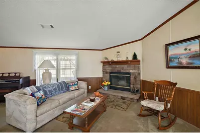 37945 Monticello Street, Leesburg, FL 34788 - Photo 5