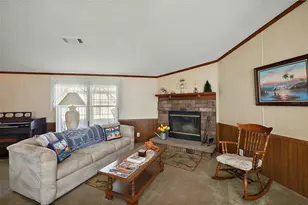 37945 Monticello St, Leesburg, FL 34788 - Photo 5