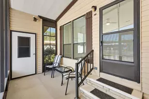 603 Robin Ln, Wildwood, FL 34785 - Photo 3