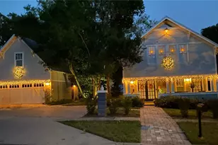 908 N Tremain St, Mount Dora, FL 32757 - Photo 1