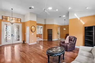 21815 Tartan St, Leesburg, FL 34748 - Photo 7