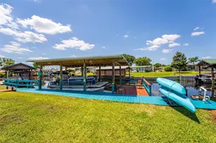 1113 Shawn Ct, Tavares, FL 32778 - Photo 47