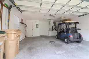 25339 Crestwater Dr, Leesburg, FL 34748 - Photo 17