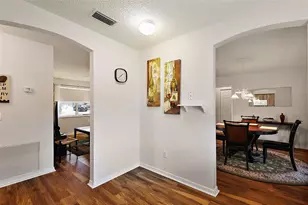 518 Alcazar Ct, The Villages, FL 32159 - Photo 7