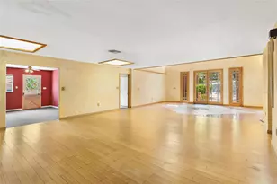 2400 N Griffin Dr, Leesburg, FL 34748 - Photo 15