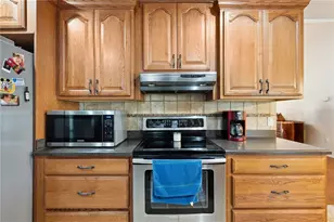 2679 SE 35th St, Sumterville, FL 33585 - Photo 21