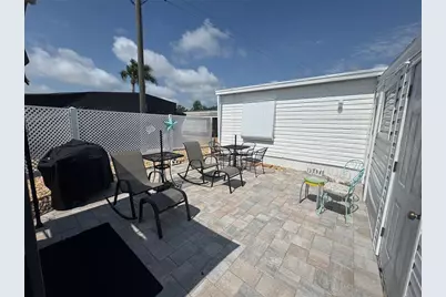 211 Southwinds Drive, Sarasota, FL 34231 - Photo 23