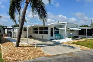 211 Southwinds Dr, Sarasota, FL 34231 - Photo 17