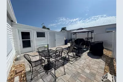 211 Southwinds Drive, Sarasota, FL 34231 - Photo 3