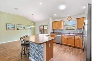 3118 Sweetgum St, The Villages, FL 32163 - Photo 9