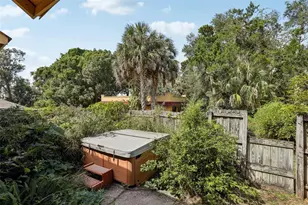 308 Sunnyside Dr, Leesburg, FL 34748 - Photo 19