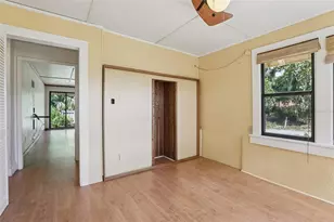 308 Sunnyside Dr, Leesburg, FL 34748 - Photo 23