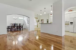 3001 Lake Huron Ln, Tavares, FL 32778 - Photo 11