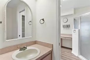 26030 Newcombe Cir, Leesburg, FL 34748 - Photo 27