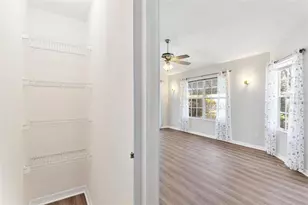 26030 Newcombe Cir, Leesburg, FL 34748 - Photo 15