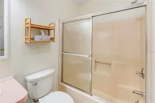 1114 Paradise Dr, Lady Lake, FL 32159 - Photo 19