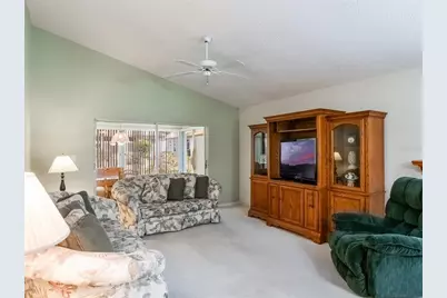 25243 River Crest Dr, Leesburg, FL 34748 - Photo 13