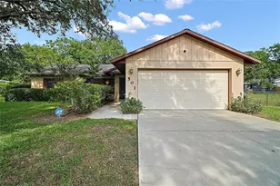 501 Cherry Tree St, Eustis, FL 32726 - Photo 3